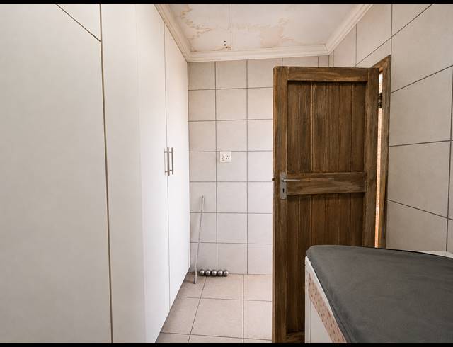 3 BEDROOM HOUSE FOR SALE IN VANDERBIJLPARK CW 5